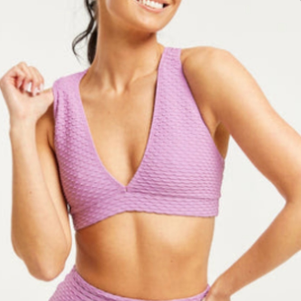 Booty by Brabants Lilac Croco Skin Textured Sports Bra